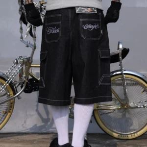 Men's embroidered floral baggy denim shorts