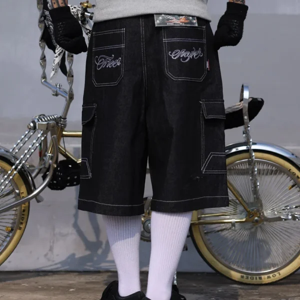 Men's embroidered floral baggy denim shorts