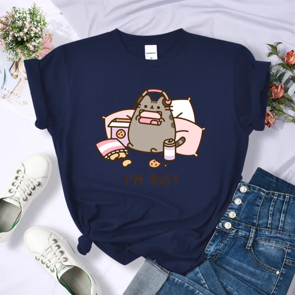 Funny 'Sorry I'm Busy' cat gamer oversized t-shirt for women.