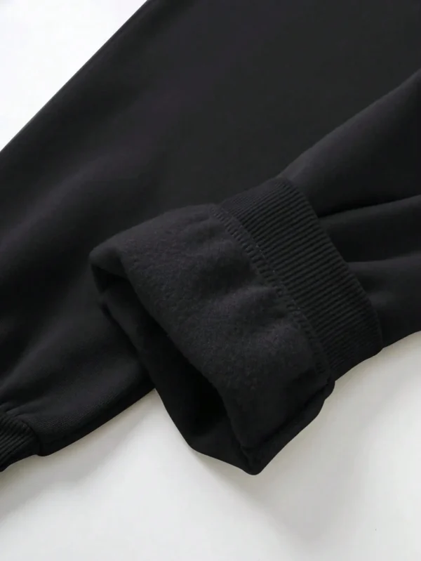 drawstring waist tied