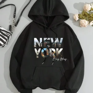 Oversized grey hoodie for women featuring a detailed New York City scenery print and cozy artificial fur lining.