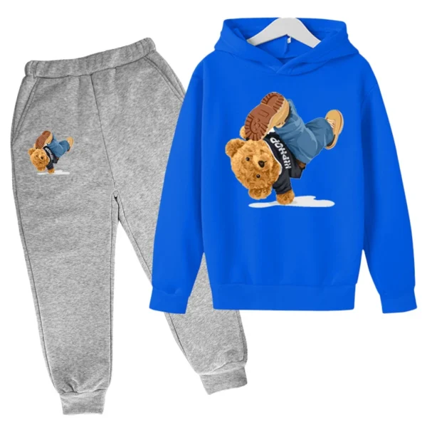 suitable for boys and girls.