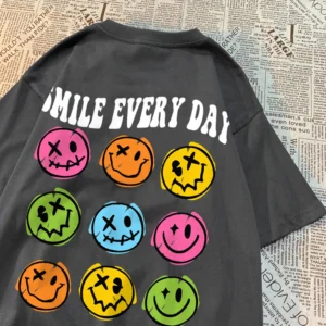 Men's oversized smiley face emoticon t-shirt