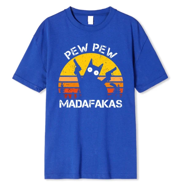 Men's t-shirt with funny graphic print: a cat holding two guns.
