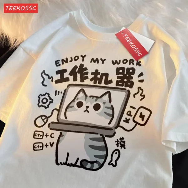 Woman wearing a funny American Shorthair cat t-shirt.
