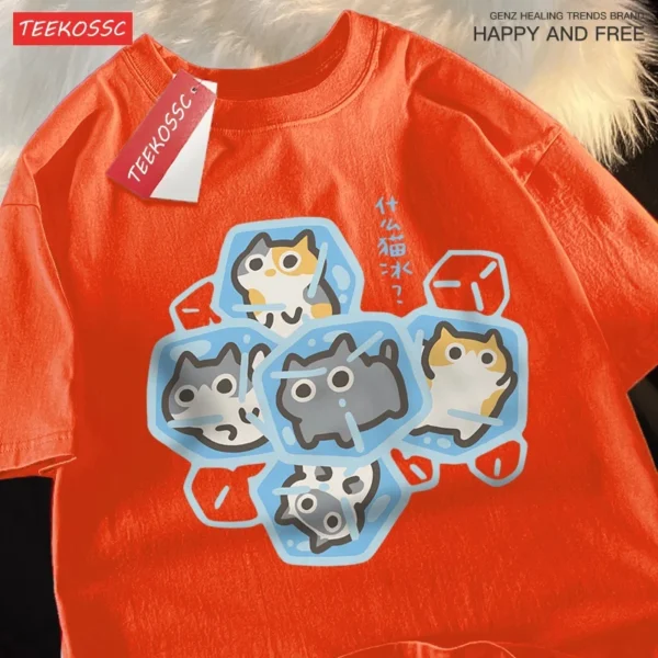 Soft gray cotton unisex t-shirt with a funny cat graphic print.